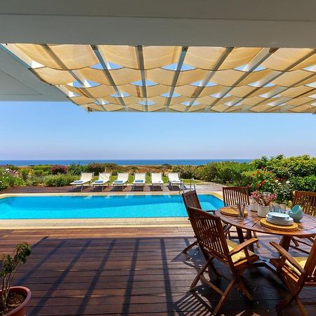 Protaras Beachfront Villa Alia Dış mekan fotoğraf