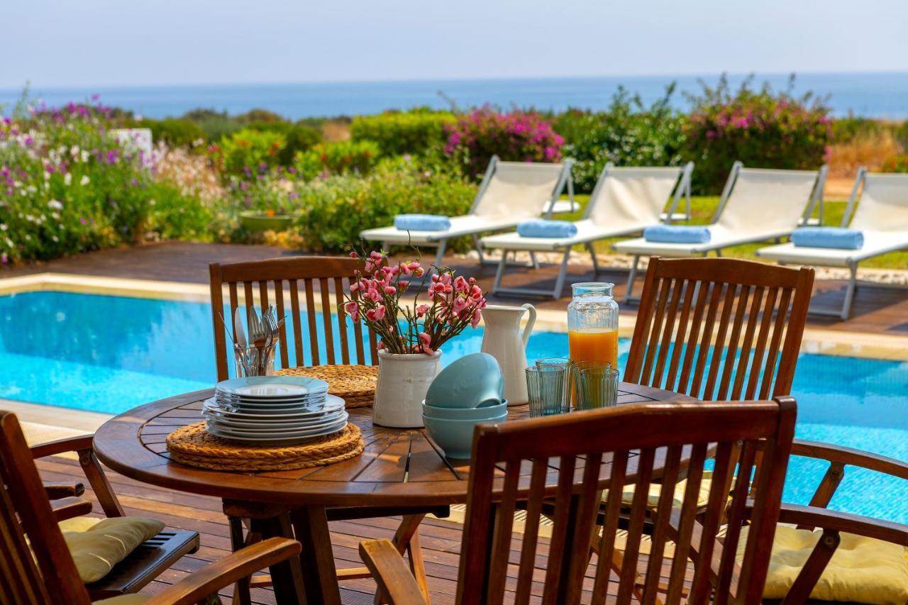 Protaras Beachfront Villa Alia Dış mekan fotoğraf