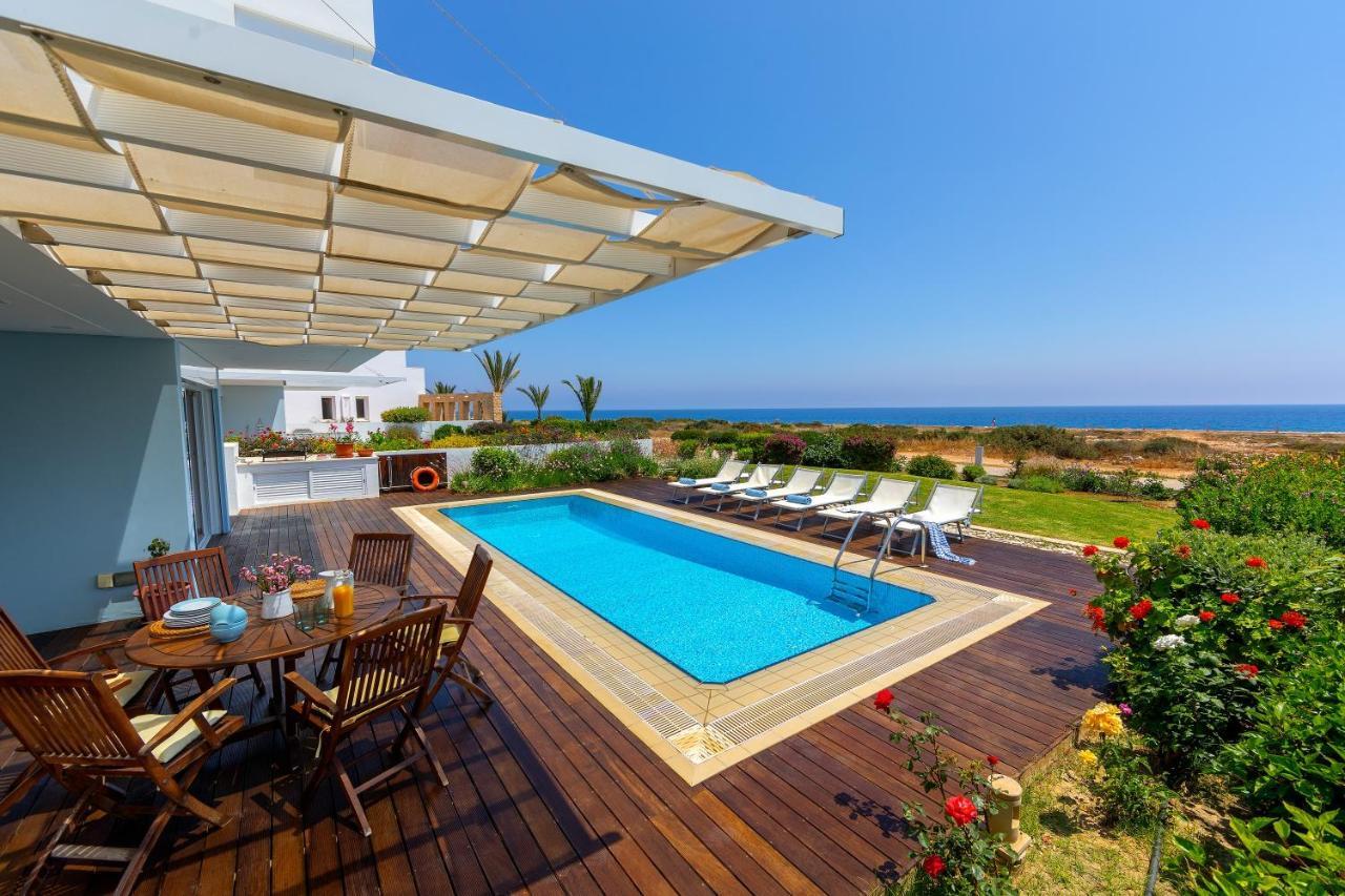 Protaras Beachfront Villa Alia Dış mekan fotoğraf