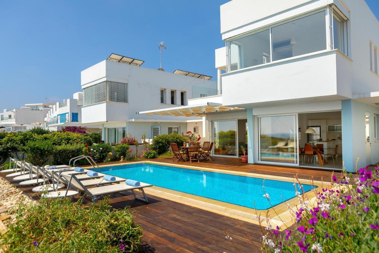 Protaras Beachfront Villa Alia Dış mekan fotoğraf