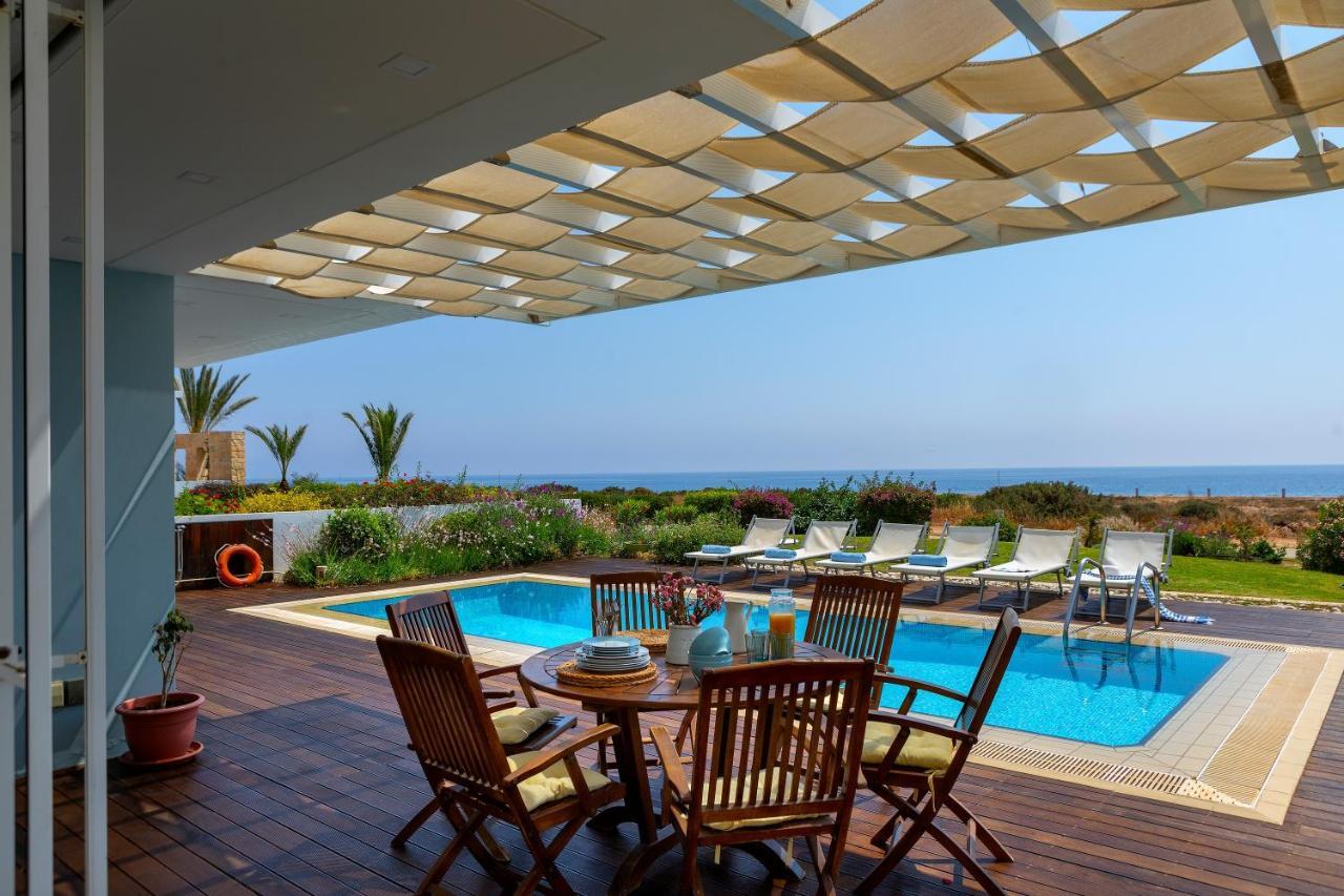Protaras Beachfront Villa Alia Dış mekan fotoğraf